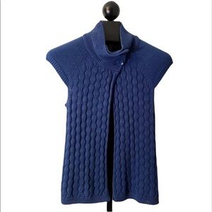 Izod Womens Blue Short Sleeve Sweater Size Small